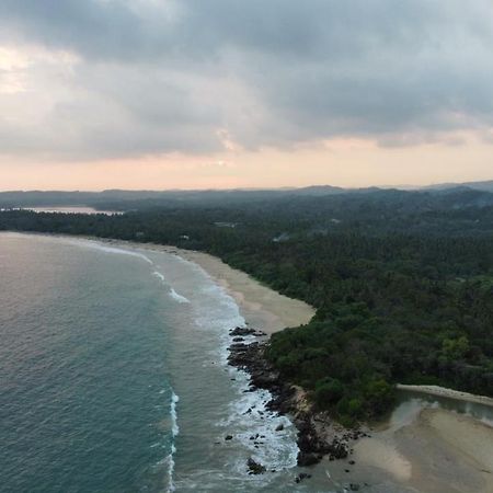 Hiru Villa Tangalle Buitenkant foto