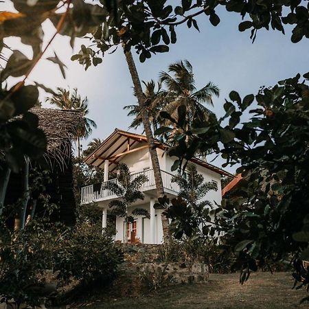 Hiru Villa Tangalle Buitenkant foto