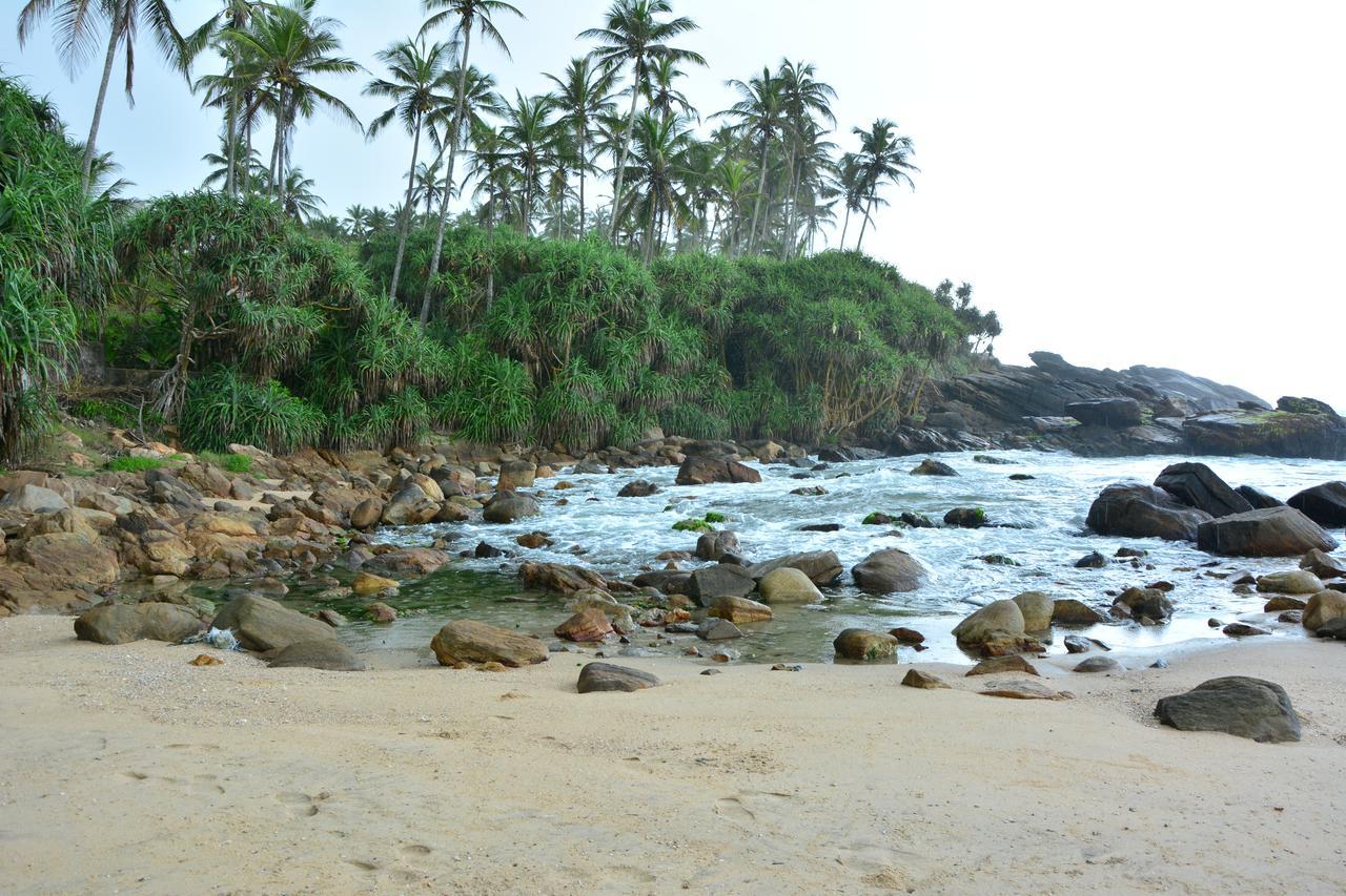 Hiru Villa Tangalle Buitenkant foto