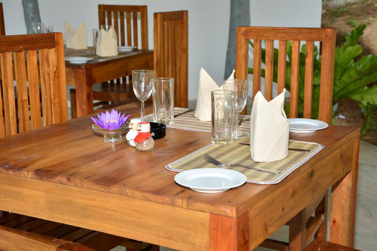 Hiru Villa Tangalle Buitenkant foto