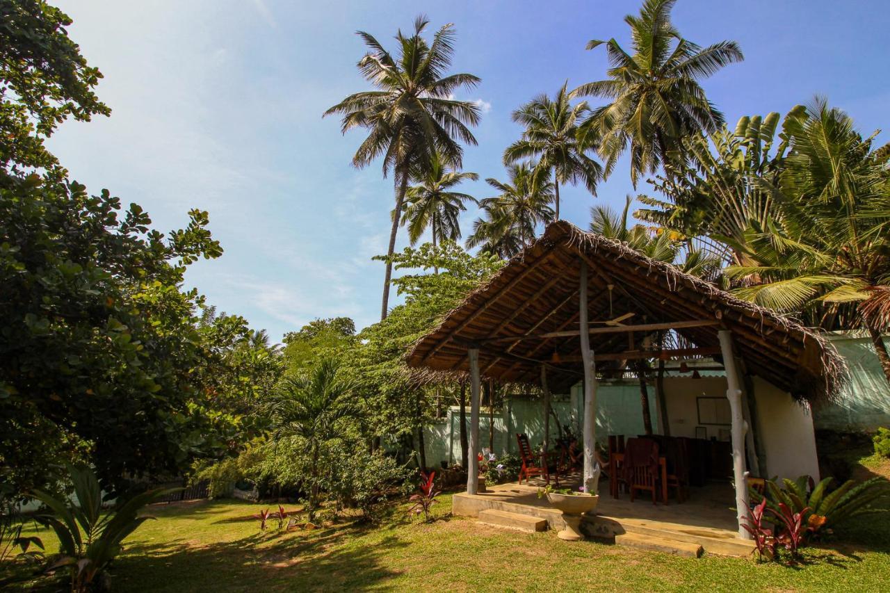 Hiru Villa Tangalle Buitenkant foto